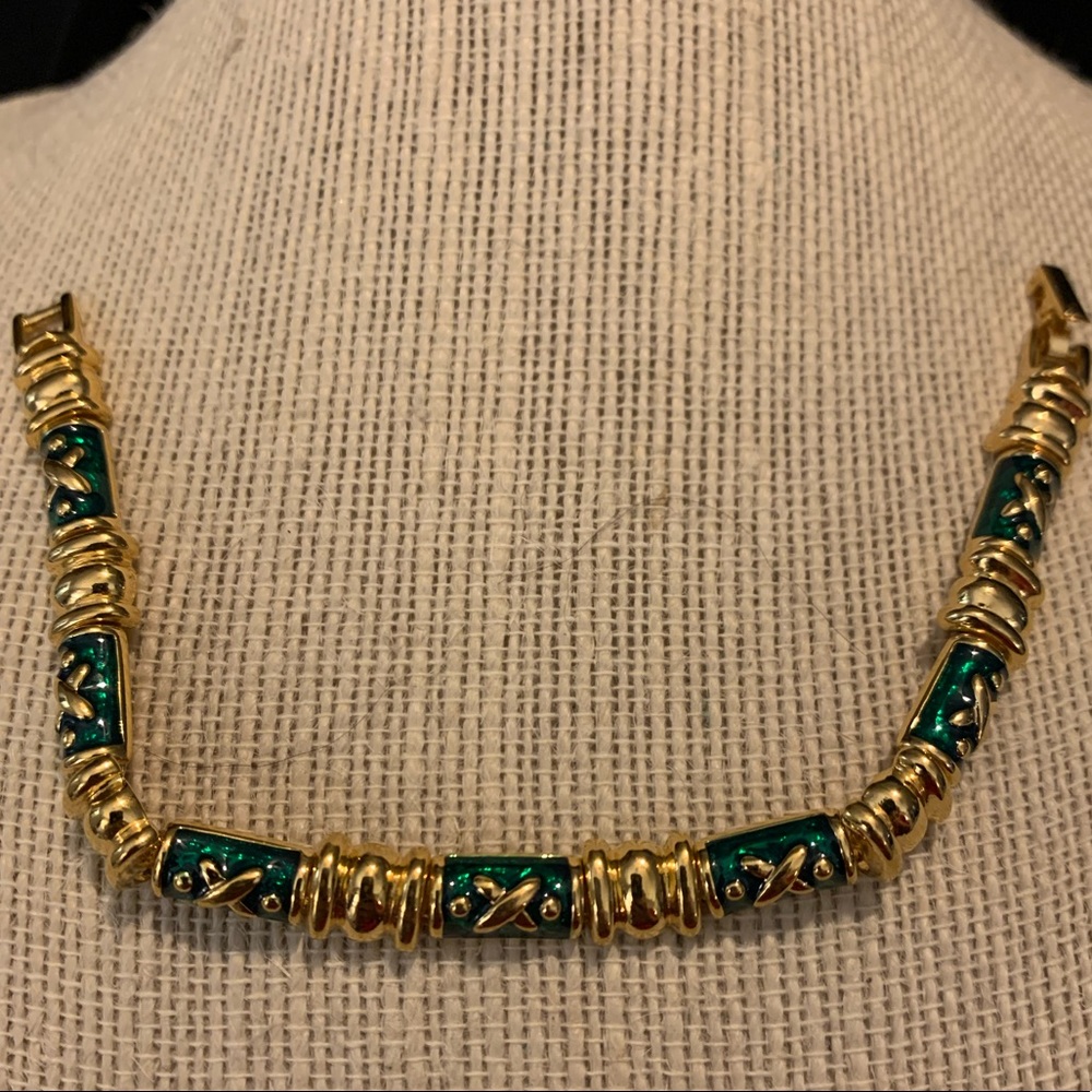 Vintage Joan Rivers Green & Gold Bracelet